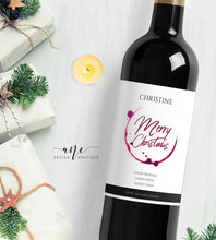 Load image into Gallery viewer, Printable Christmas Wine Label Template - Editable PDF - Personalized Christmas Wine Bottle Labels / Merry Christmas - Printable For Friends